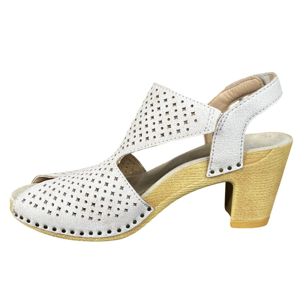 Dansko Women’s Teagan White Leather Laser Cut Sandal Size 38 US 7.5/8 - Picture 2 of 11